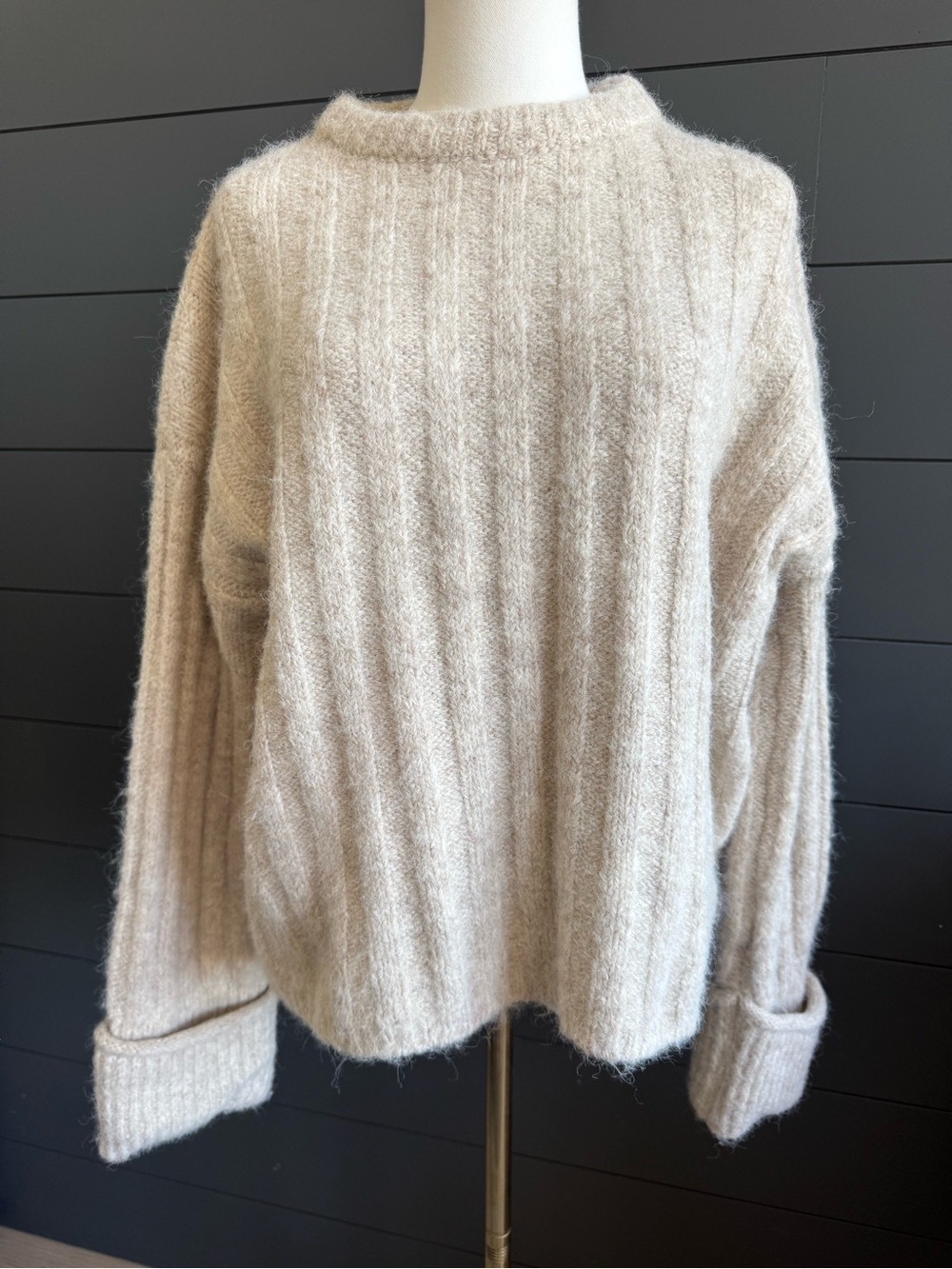 J. inc. Warm Ribbed Crewneck Sweater Cream Ribbed Fisherman Wool Blend
